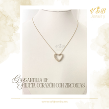 Cargar imagen en el visor de la galería, Gargantilla Silueta Corazón con Zirconias
