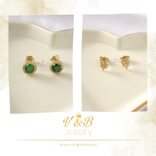 Cargar imagen en el visor de la galería, Aretes Zirconia Verde y Trébol
