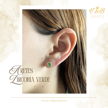 Cargar imagen en el visor de la galería, Aretes Una Zirconia
