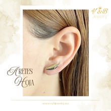 Cargar imagen en el visor de la galería, Aretes Hoja
