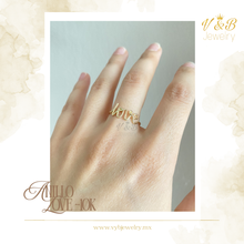 Cargar imagen en el visor de la galería, Anillo Love Cursiva

