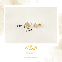 Cargar imagen en el visor de la galería, Aretes Iniciales - 14K
