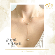 Cargar imagen en el visor de la galería, Corbatín Corazones
