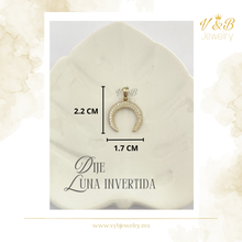 Cargar imagen en el visor de la galería, Dije Luna Invertida
