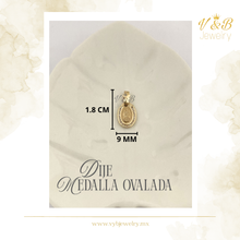 Cargar imagen en el visor de la galería, Dije Medalla de la Virgen - 14K
