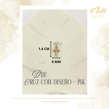 Cargar imagen en el visor de la galería, Dije Cruz Con Diseño - 14K

