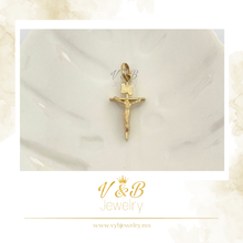 Cargar imagen en el visor de la galería, Dije Cruz con Cristo
