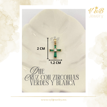 Cargar imagen en el visor de la galería, Dije Cruz con Zirconias Verdes y Blanca
