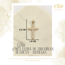 Cargar imagen en el visor de la galería, Dije Cruz Llena de Zirconias Blancas - Mediana
