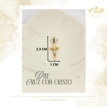 Cargar imagen en el visor de la galería, Dije Cruz Plana con Cristo
