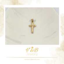 Cargar imagen en el visor de la galería, Dije Cruz con Cristo y Zirconias
