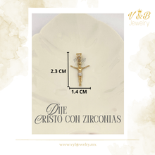 Cargar imagen en el visor de la galería, Dije Cristo con Zirconias

