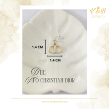 Cargar imagen en el visor de la galería, Dije Tipo Christian Dior
