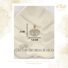 Cargar imagen en el visor de la galería, Dije de Ojo Con Zirconias Blancas

