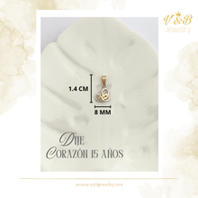 Cargar imagen en el visor de la galería, Dije Corazón 15 Años
