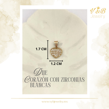 Cargar imagen en el visor de la galería, Dije Corazón con Zirconias Blancas
