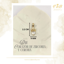 Cargar imagen en el visor de la galería, Dije Zirconia Corazón y Corona
