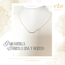 Cargar imagen en el visor de la galería, Gargantilla Estrella Lisa y Bolitas
