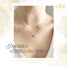 Cargar imagen en el visor de la galería, Gargantilla Estrella Lisa
