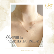 Cargar imagen en el visor de la galería, Gargantilla Estrella Lisa
