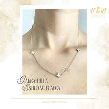 Cargar imagen en el visor de la galería, Gargantilla Estilo VC Blanca
