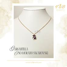 Cargar imagen en el visor de la galería, Gargantilla Oso Morado Swarovski
