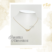 Cargar imagen en el visor de la galería, Gargantilla Flores Estilo LV
