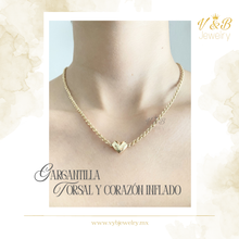 Cargar imagen en el visor de la galería, Gargantilla Torsal y Corazón Inflado
