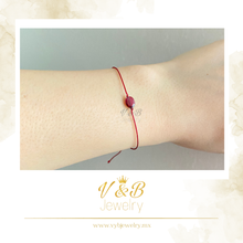 Cargar imagen en el visor de la galería, Pulsera con Granate
