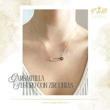 Cargar imagen en el visor de la galería, Gargantilla Seguro
