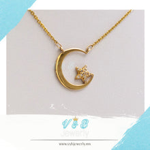 Cargar imagen en el visor de la galería, Gargantilla Luna y Estrella
